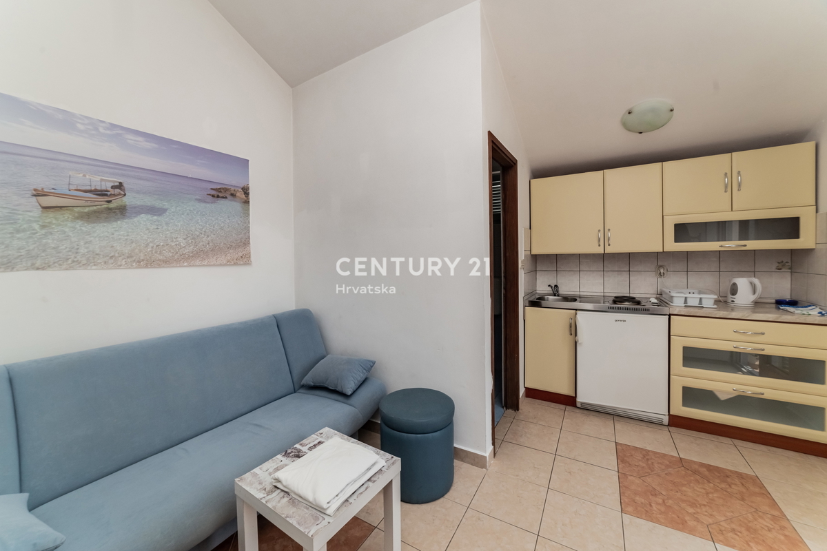 Ugljan, Kali - Casa con 6 unità abitative - 580 m dal mare