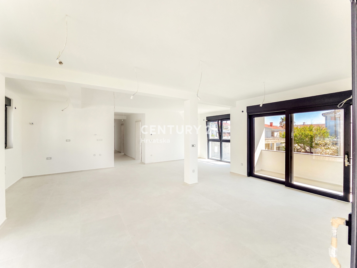 VIR, Lato sud dell'isola, 25 m dal mare - appartamento 3.5 locali - 119,64 m2