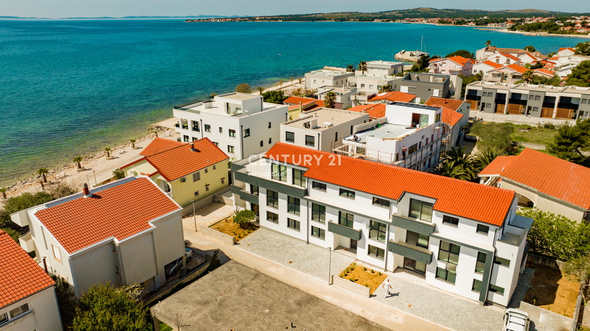 VIR, Lato sud dell'isola, 25 m dal mare - appartamento 3.5 locali - 119,64 m2