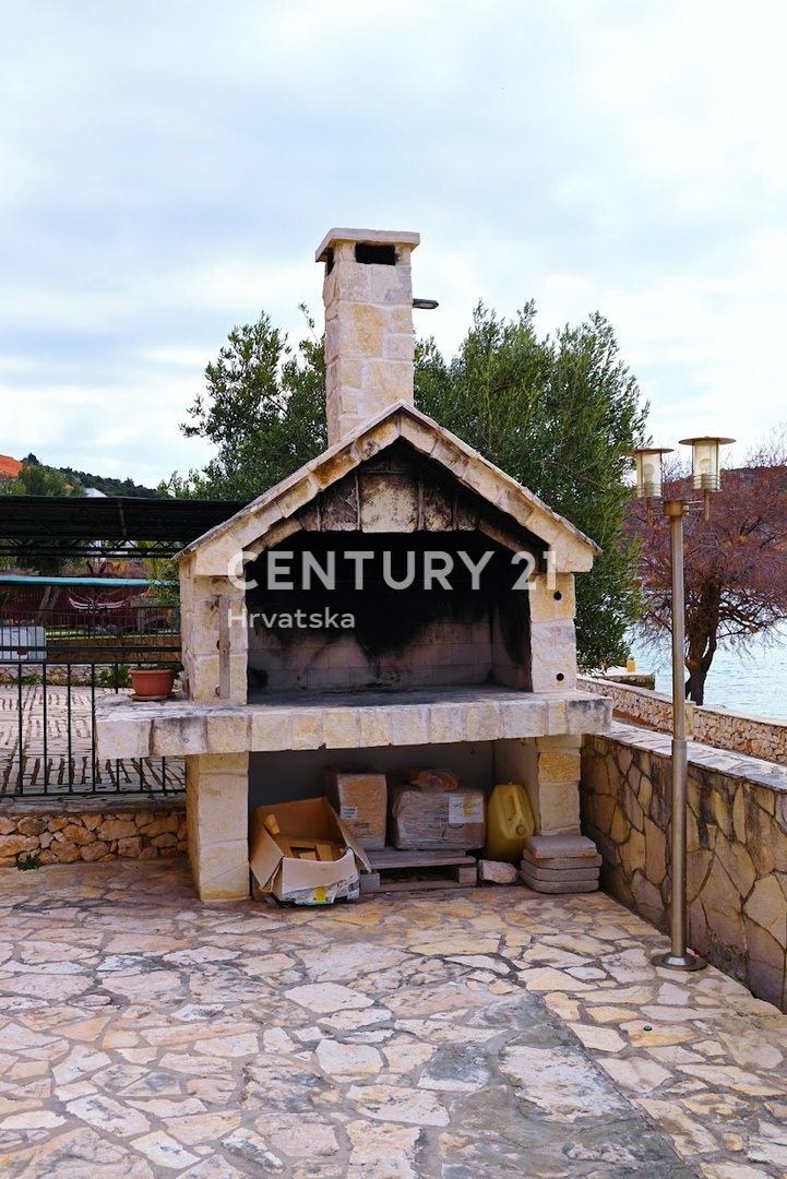 Rogoznica....Ražanj....casa....prima fila sul mare....