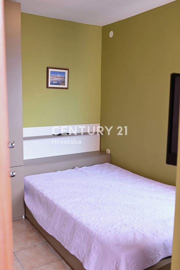 Rogoznica....Ražanj....casa....prima fila sul mare....