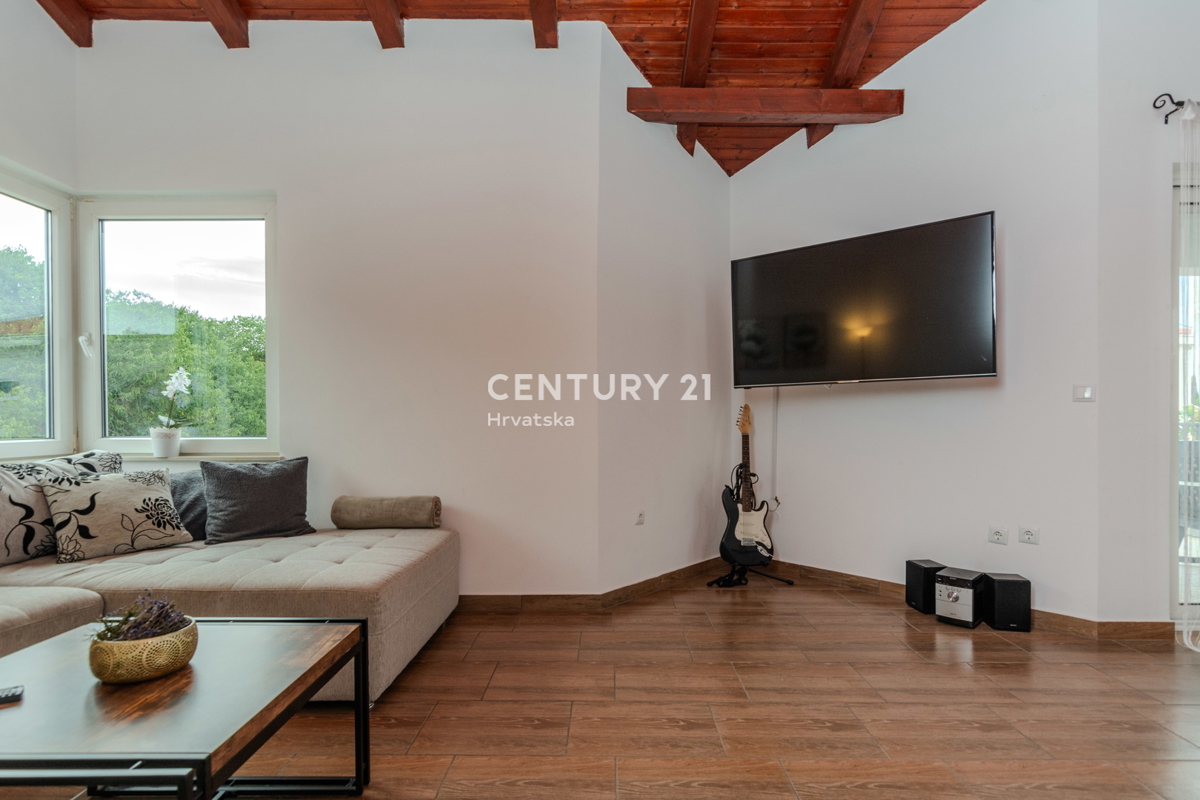 Zadar - Zaton - Casa con due appartamenti - Scontato!