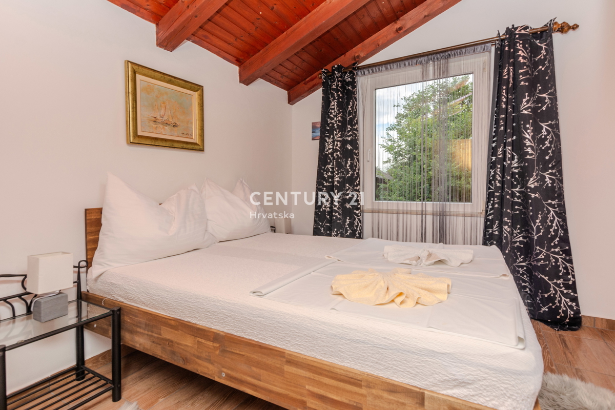 Zadar - Zaton - Casa con due appartamenti - Scontato!
