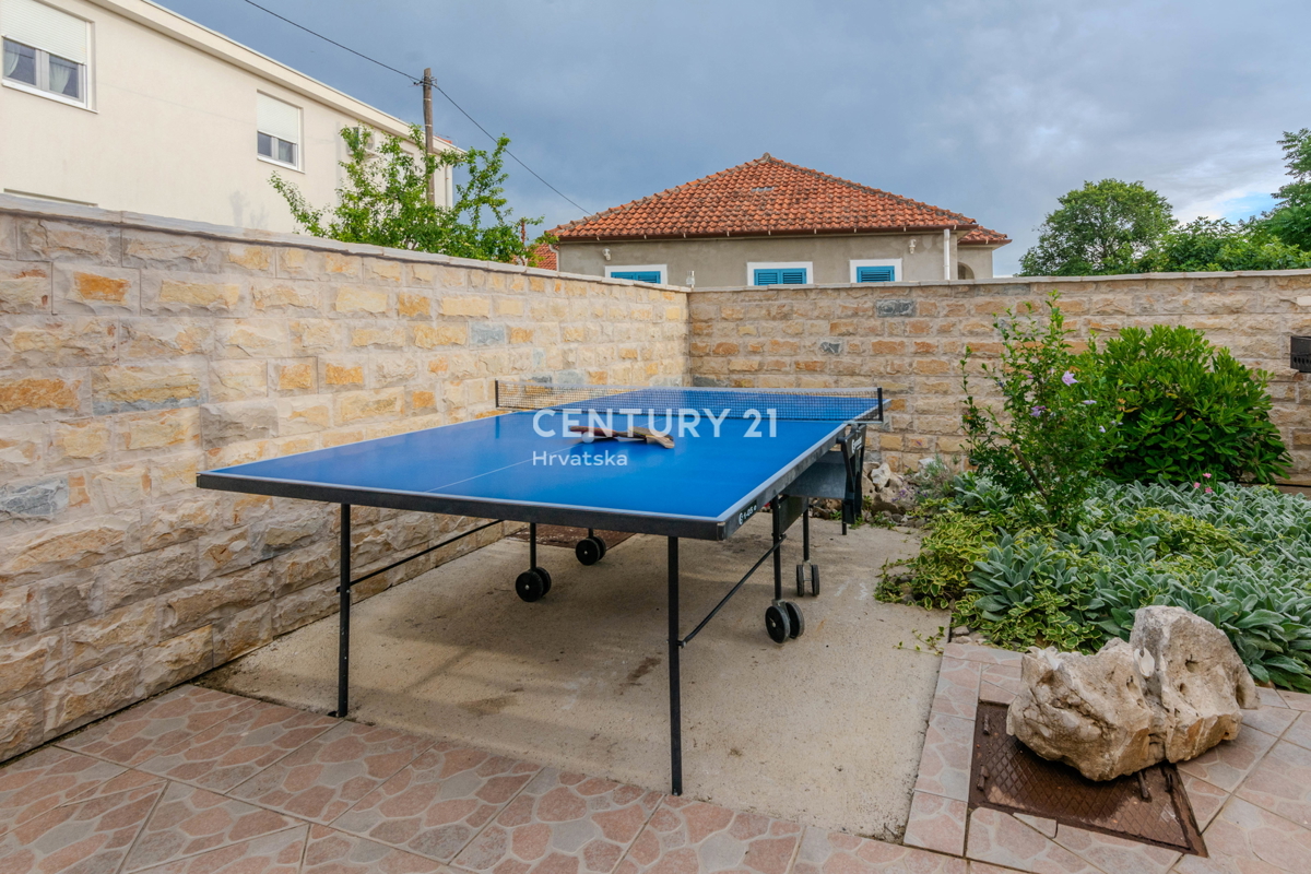 Zadar - Zaton - Casa con due appartamenti - Scontato!