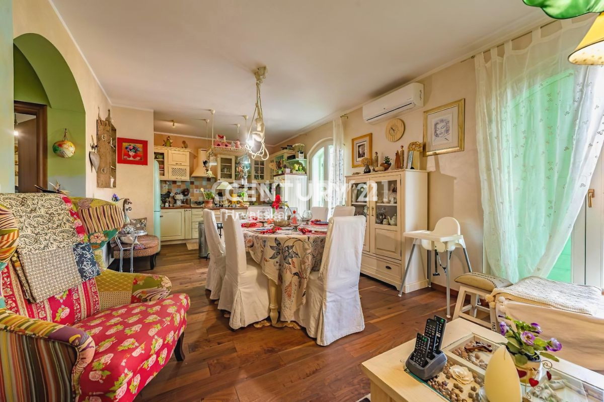 Eccezionale villa con piscina nel centro di Biograd na Moru