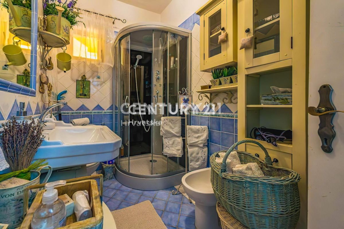 Eccezionale villa con piscina nel centro di Biograd na Moru