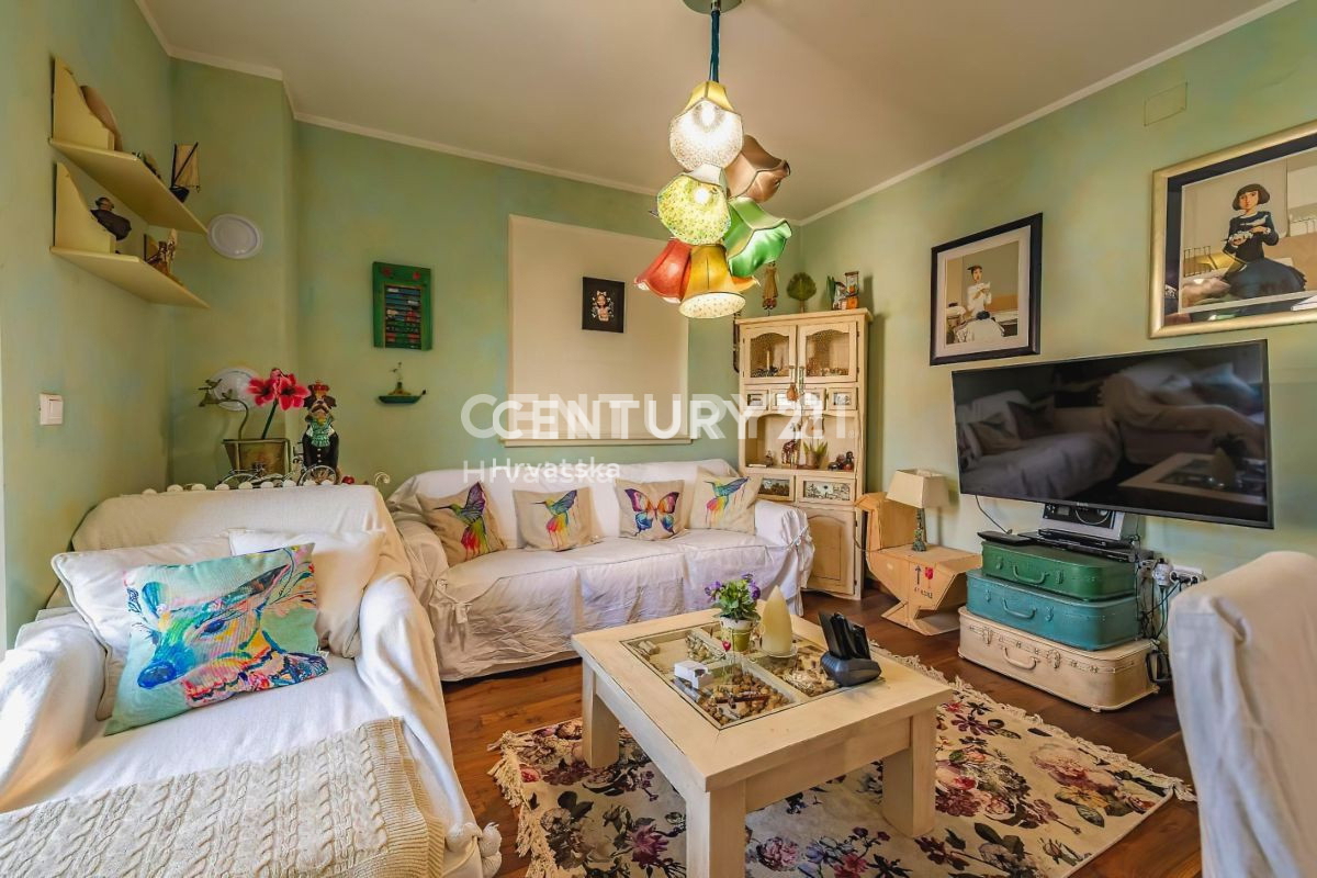 Eccezionale villa con piscina nel centro di Biograd na Moru