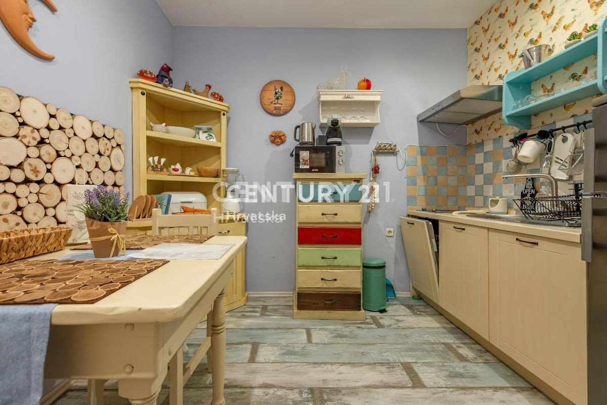 Eccezionale villa con piscina nel centro di Biograd na Moru