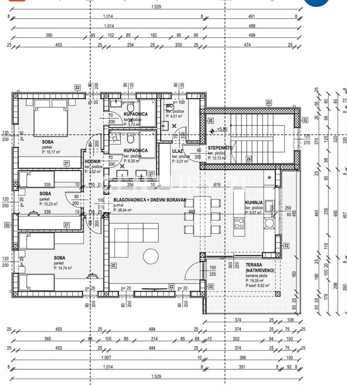 CIRCONDARIO DI ROGOZNICA...APPARTAMENTO TRILOCALE CON PISCINA AL PIANO TERRA...50M DAL MARE