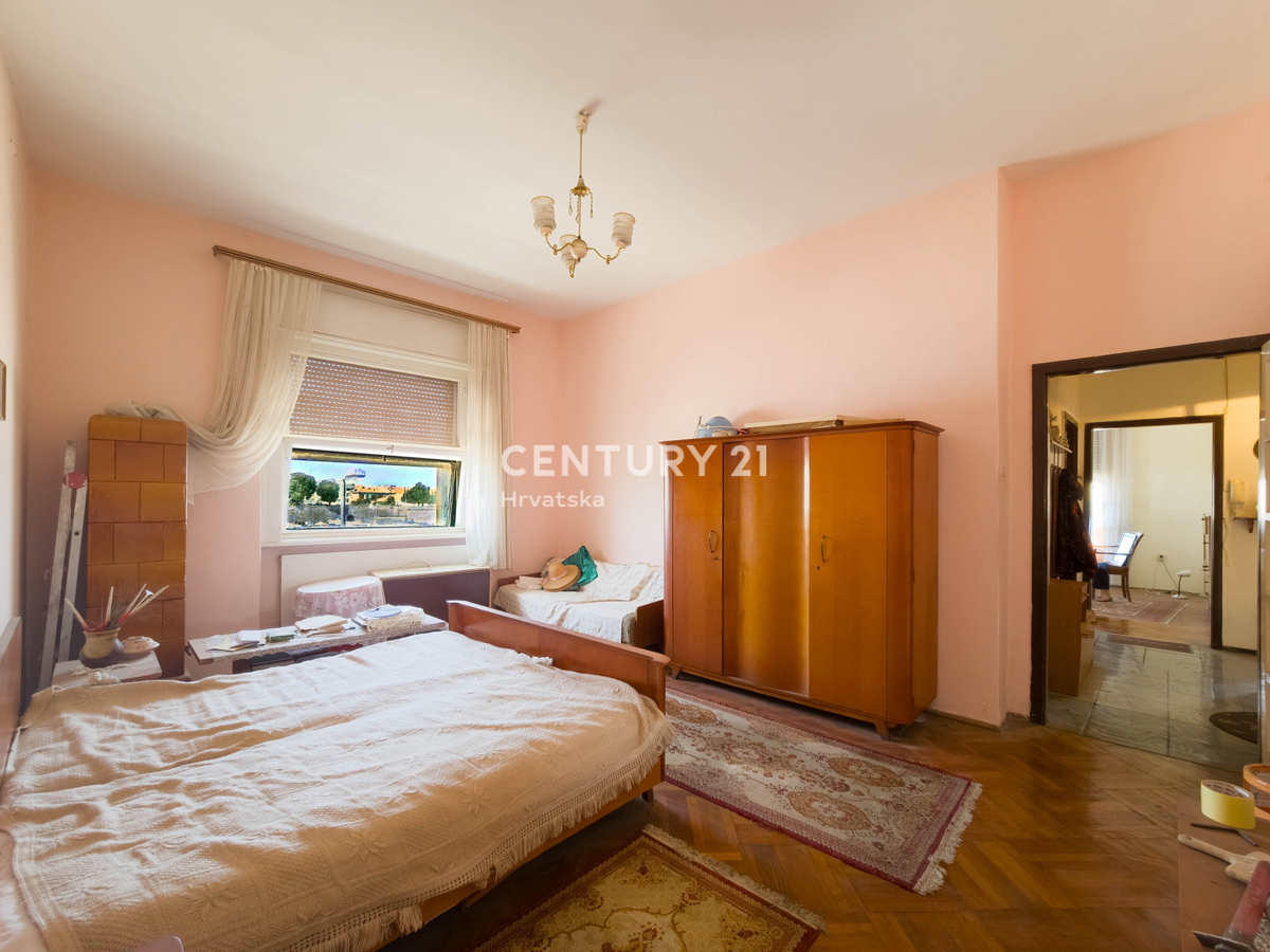 ZARA, RIVA BRANIMIROVA, APPARTAMENTO PRIMA FILA SUL MARE, OTTIMA POSIZIONE