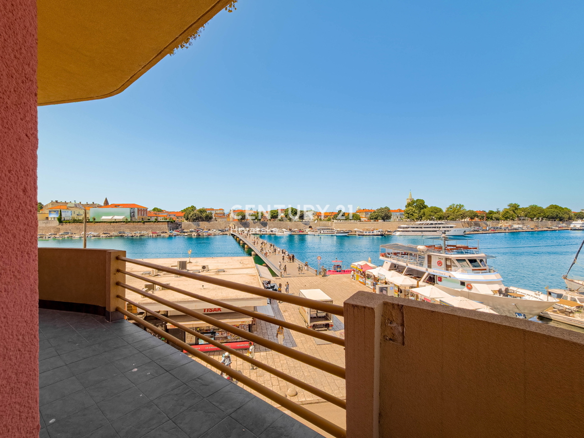 ZARA, RIVA BRANIMIROVA, APPARTAMENTO PRIMA FILA SUL MARE, OTTIMA POSIZIONE