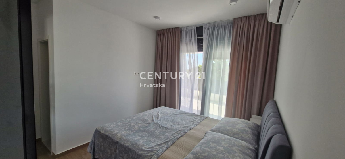 Zara - Crno - villa con piscina - nuova costruzione - disponibile anche in AFFITTO - A LUNGO TERMINE