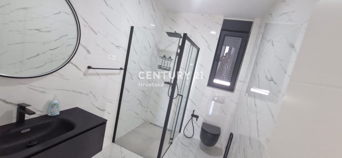 Zara - Crno - villa con piscina - nuova costruzione - disponibile anche in AFFITTO - A LUNGO TERMINE