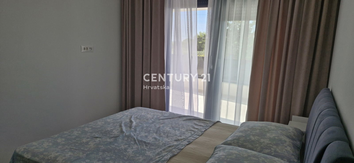 Zara - Crno - villa con piscina - nuova costruzione - disponibile anche in AFFITTO - A LUNGO TERMINE