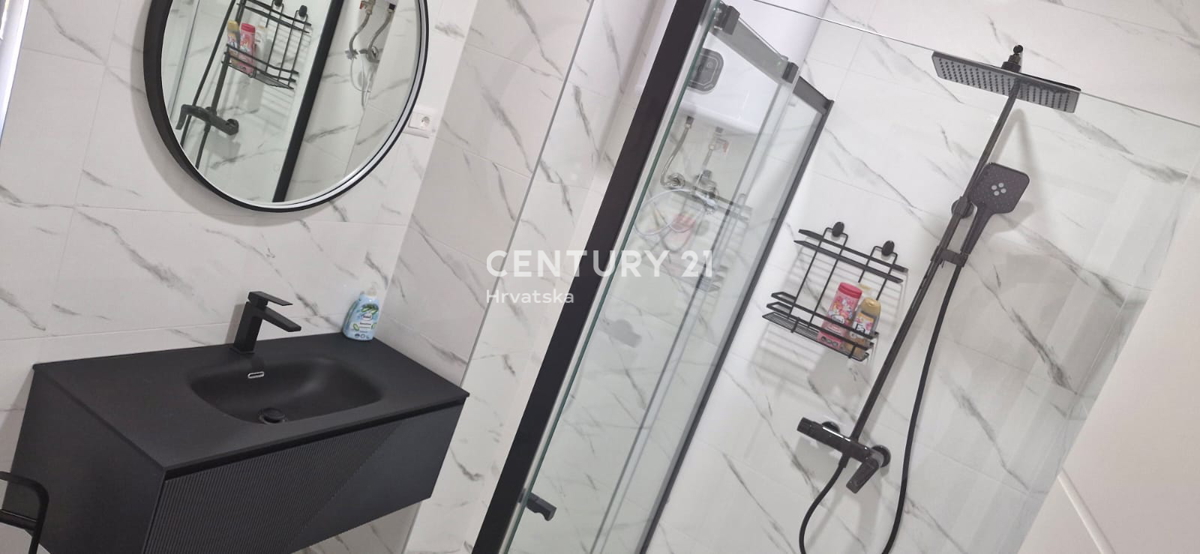 Zara - Crno - villa con piscina - nuova costruzione - disponibile anche in AFFITTO - A LUNGO TERMINE