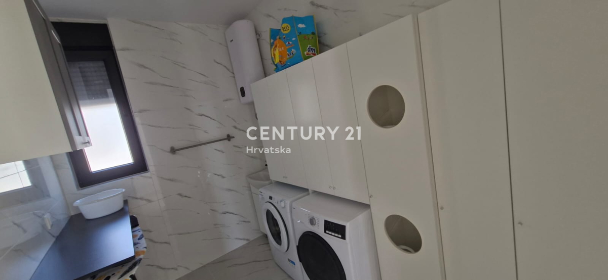 Zara - Crno - villa con piscina - nuova costruzione - disponibile anche in AFFITTO - A LUNGO TERMINE