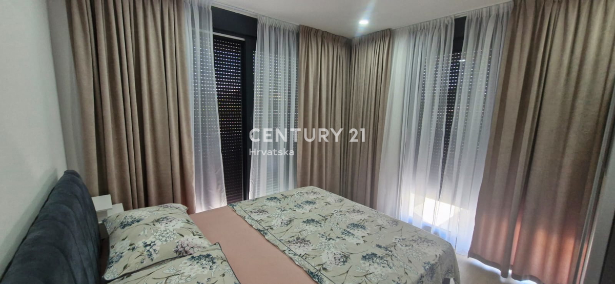 Zara - Crno - villa con piscina - nuova costruzione - disponibile anche in AFFITTO - A LUNGO TERMINE