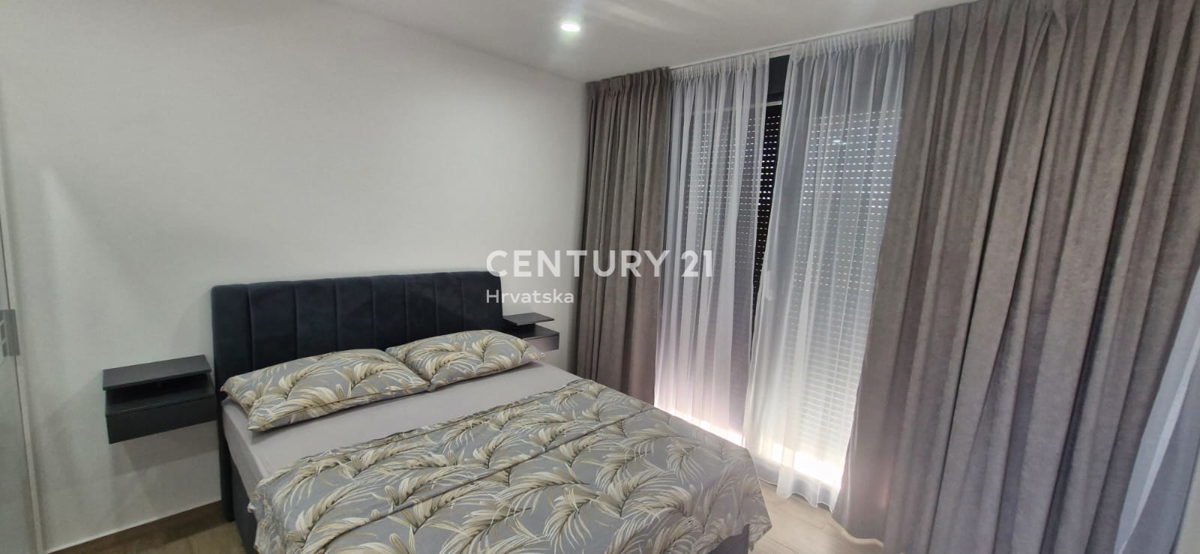 Zara - Crno - villa con piscina - nuova costruzione - disponibile anche in AFFITTO - A LUNGO TERMINE