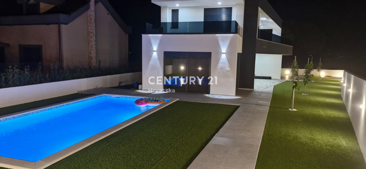 Zara - Crno - villa con piscina - nuova costruzione - disponibile anche in AFFITTO - A LUNGO TERMINE