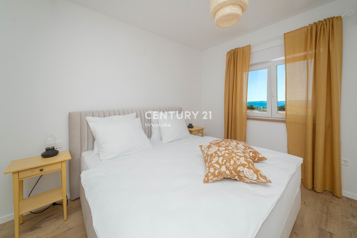 VIR, NUOVA COSTRUZIONE, APPARTAMENTO MODERNO DI 90 M2 AL 2° PIANO, ARREDATO, SUBITO ABITABILE, A 600 M DAL MARE