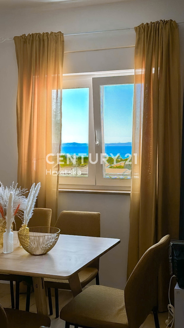 VIR, NUOVA COSTRUZIONE, APPARTAMENTO MODERNO DI 90 M2 AL 2° PIANO, ARREDATO, SUBITO ABITABILE, A 600 M DAL MARE