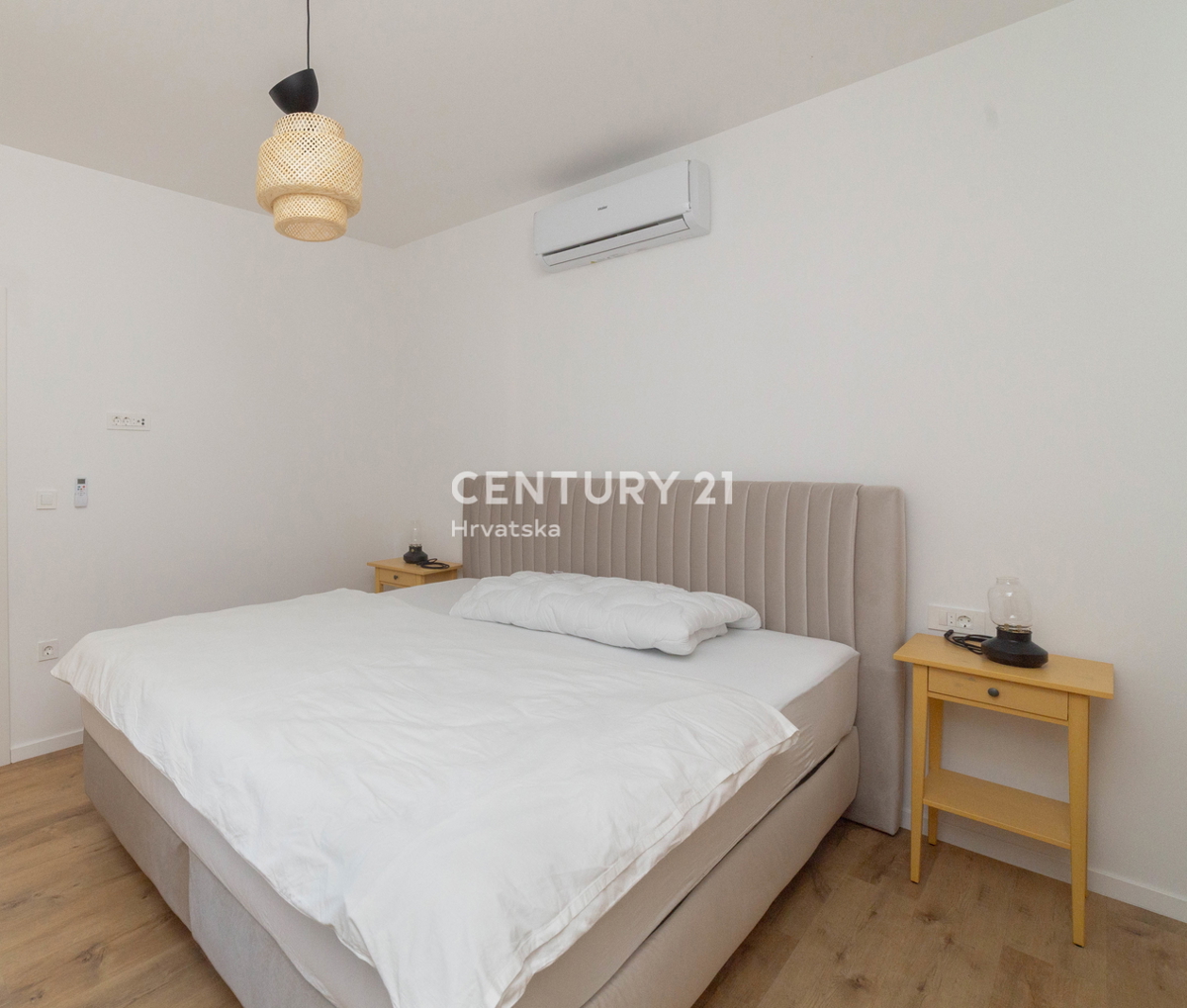 VIR, NUOVA COSTRUZIONE, APPARTAMENTO MODERNO DI 90 M2 AL 2° PIANO, ARREDATO, SUBITO ABITABILE, A 600 M DAL MARE