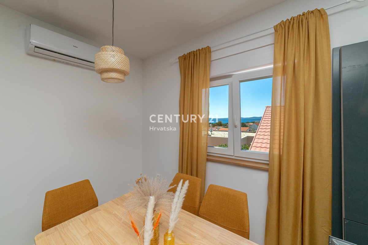 VIR, NUOVA COSTRUZIONE, APPARTAMENTO MODERNO DI 90 M2 AL 2° PIANO, ARREDATO, SUBITO ABITABILE, A 600 M DAL MARE