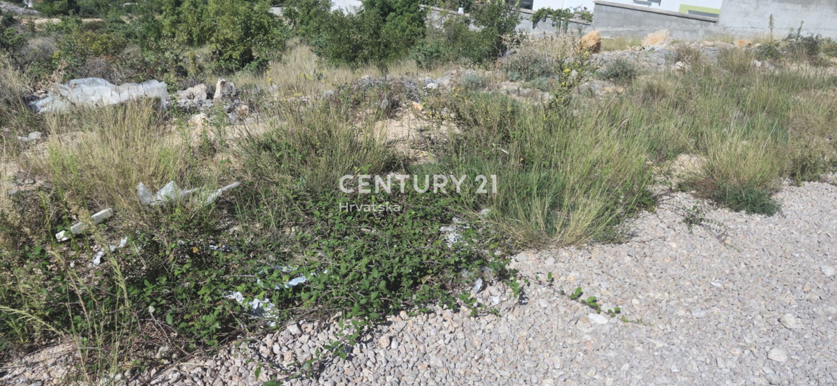 Rovanjska - Jasenice - terreno edificabile con progetto e vista mare