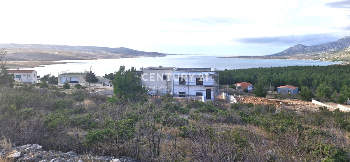 Rovanjska - Jasenice - terreno edificabile con progetto e vista mare