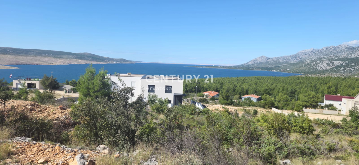 Rovanjska - Jasenice - terreno edificabile con progetto e vista mare