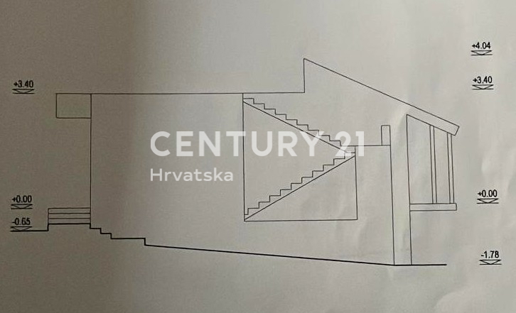 Banjevci, lago di Vransko, Pirovac, casa incompleta legalizzata su un bel terreno