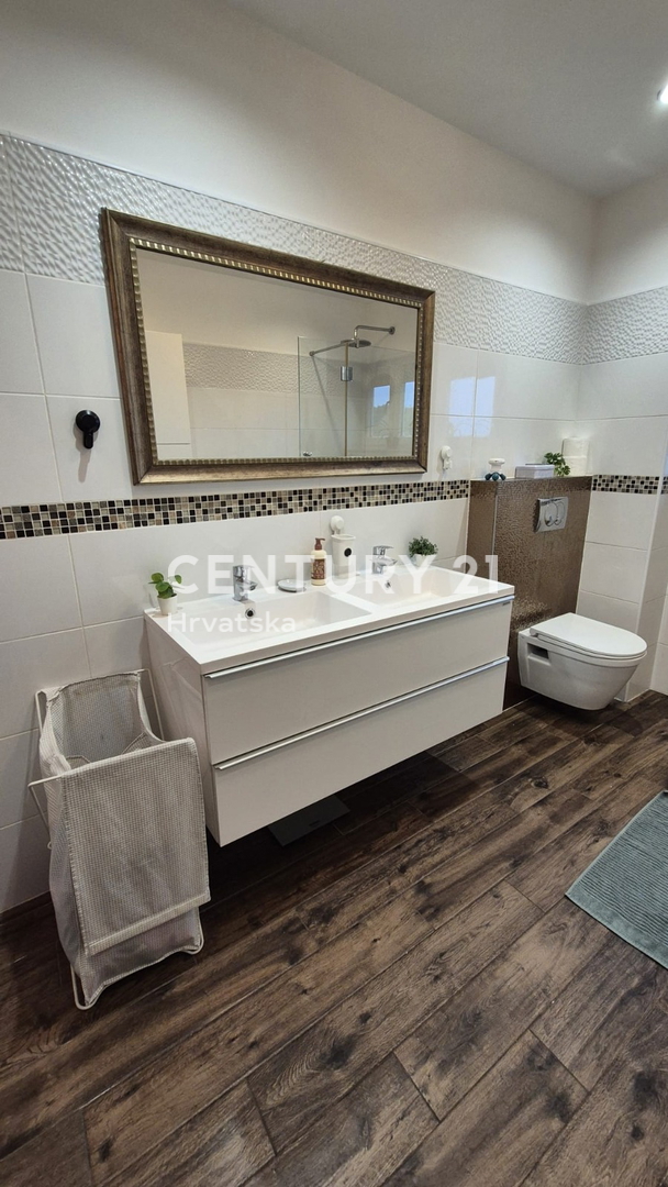 ZADAR, BOKANJAC, APPARTAMENTO 100,52 m2, RISTRUTTURATO, PARZIALMENTE ARREDATO