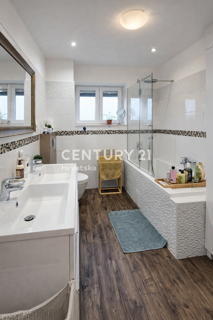 ZADAR, BOKANJAC, APPARTAMENTO 100,52 m2, RISTRUTTURATO, PARZIALMENTE ARREDATO