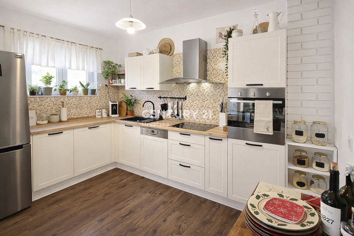 ZADAR, BOKANJAC, APPARTAMENTO 100,52 m2, RISTRUTTURATO, PARZIALMENTE ARREDATO