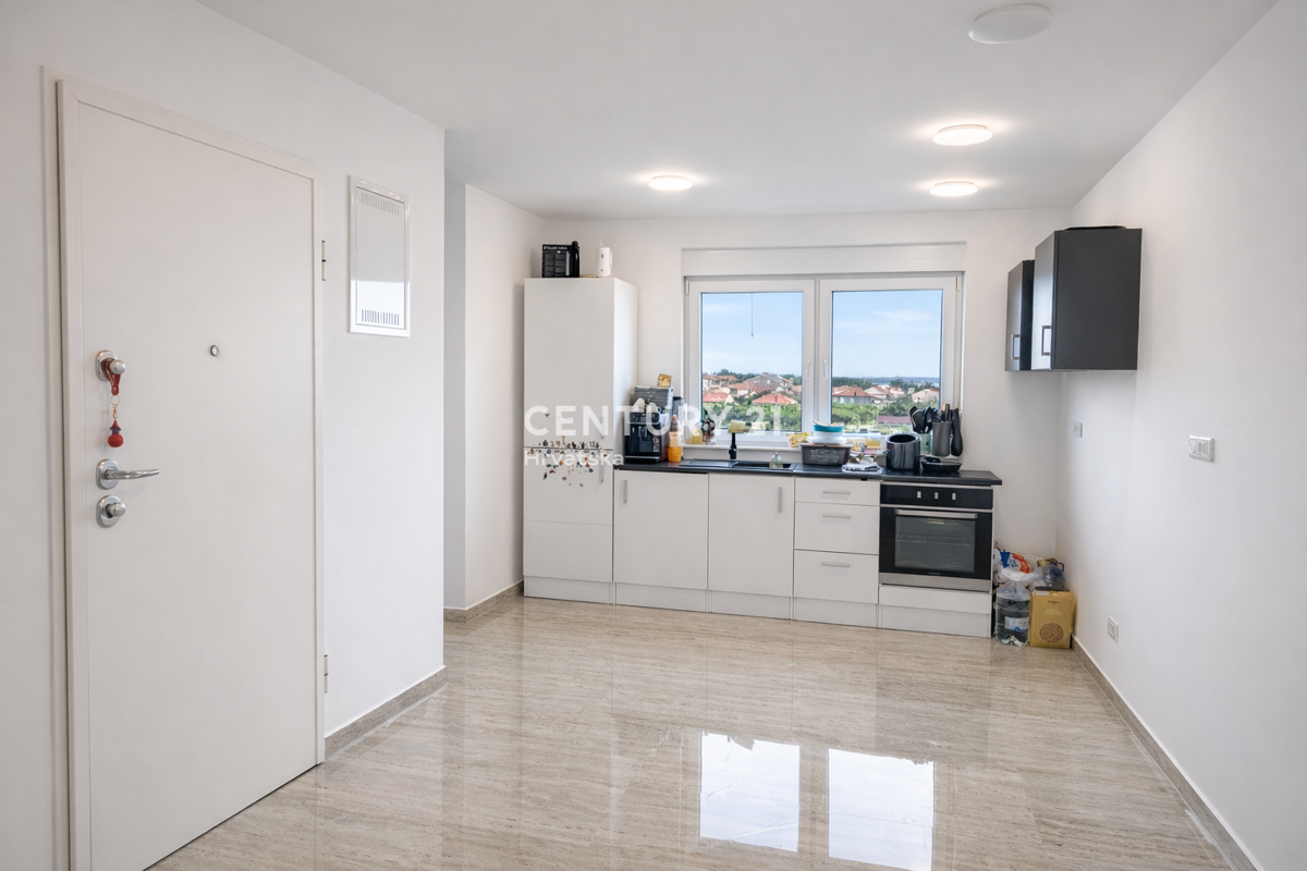 Vir – appartamento su due piani con terrazza sul tetto e vista mare