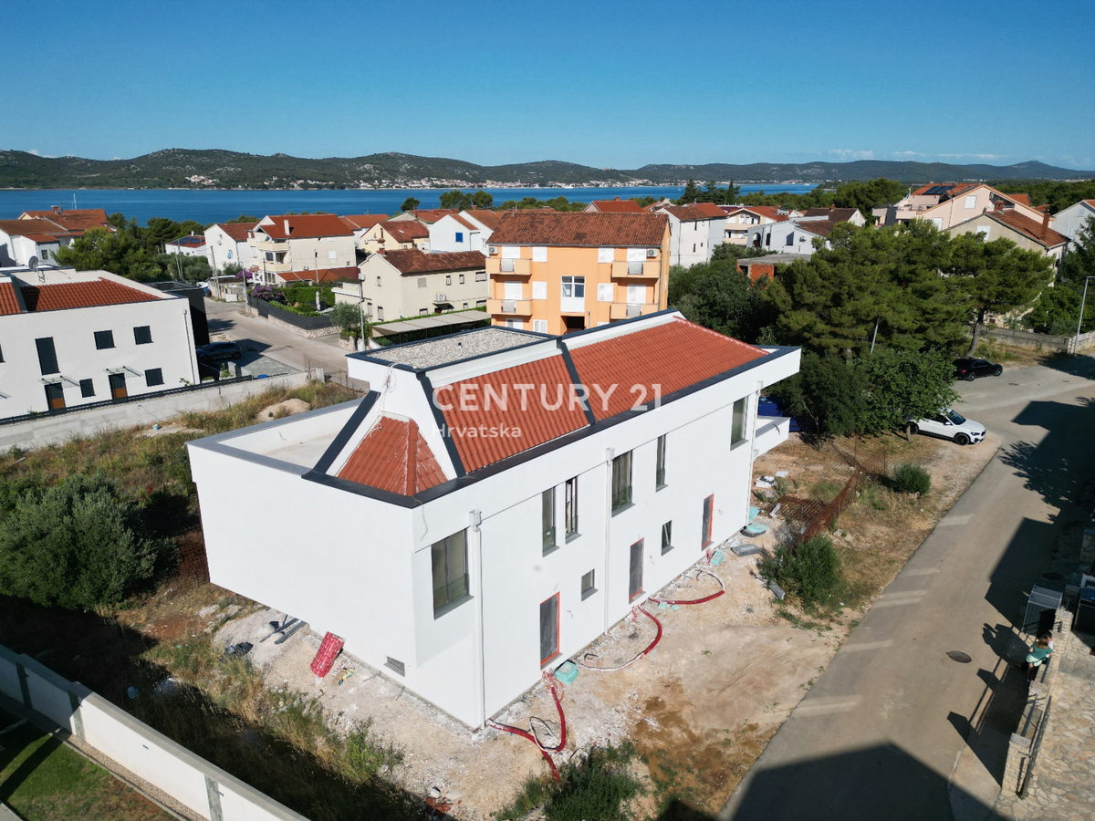 Biograd na Moru - appartamento bilocale al piano terra con giardino