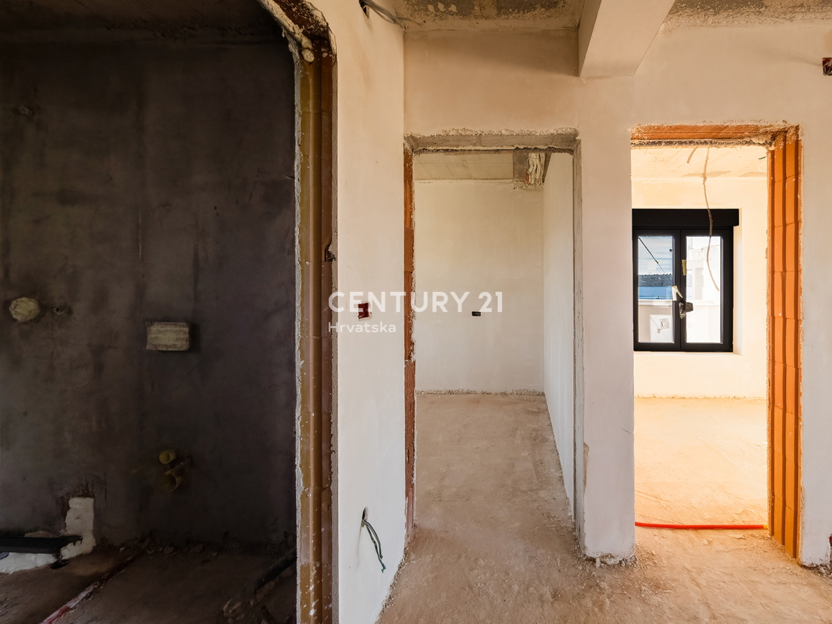 ZADAR, LJUBAČ, LUX. NUOVO. 102,17 m2, 1° piano, 50 M DAL MARE E DALLA SPIAGGIA, VISTA MARE