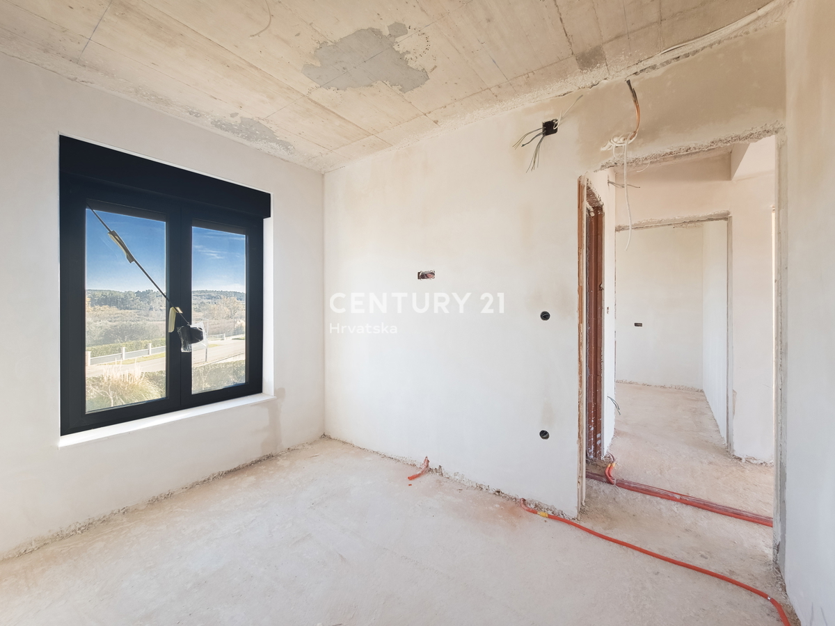 ZADAR, LJUBAČ, LUX. NUOVO. 102,17 m2, 1° piano, 50 M DAL MARE E DALLA SPIAGGIA, VISTA MARE