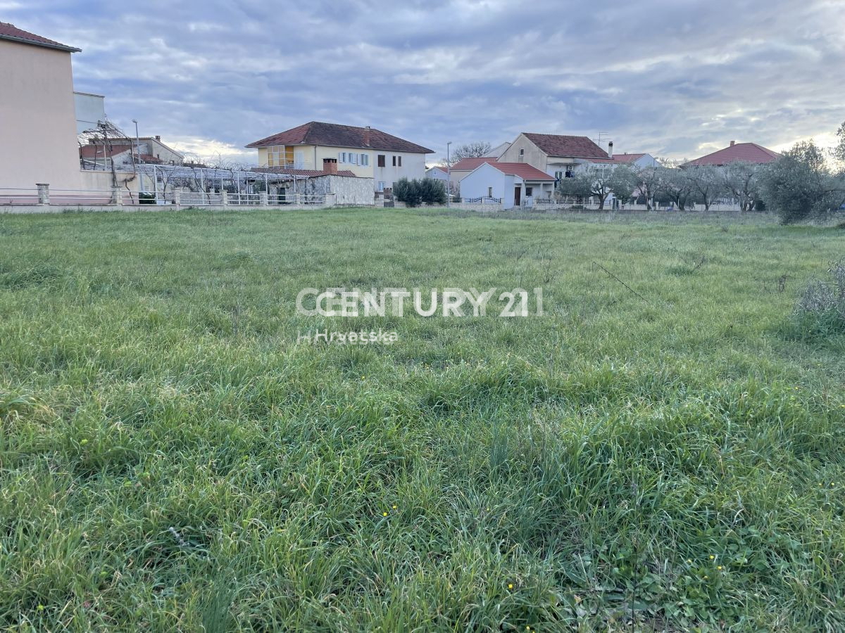 Terreno edificabile a Biograd na Moru di 566 m2
