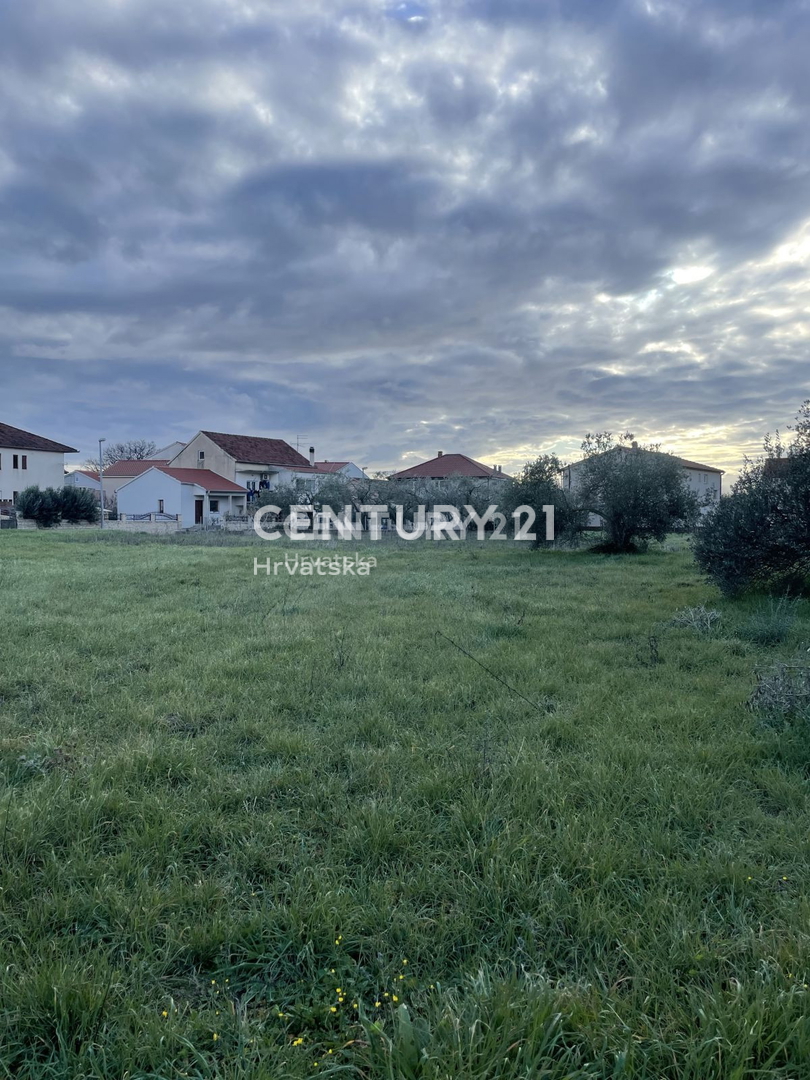 Terreno edificabile a Biograd na Moru di 566 m2