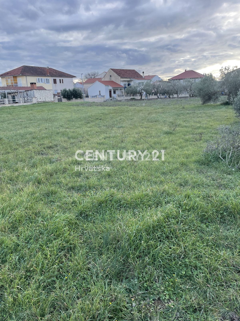 Terreno edificabile a Biograd na Moru di 566 m2