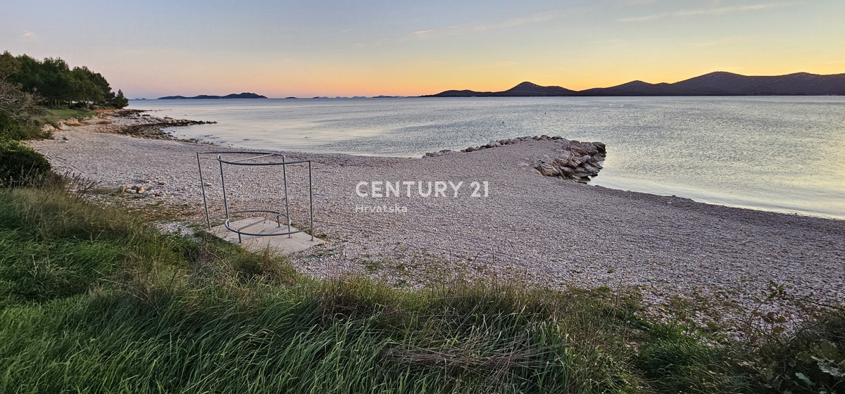 Biograd na Moru, Kumenat, 2.900 m2 di terreno nella zona turistica