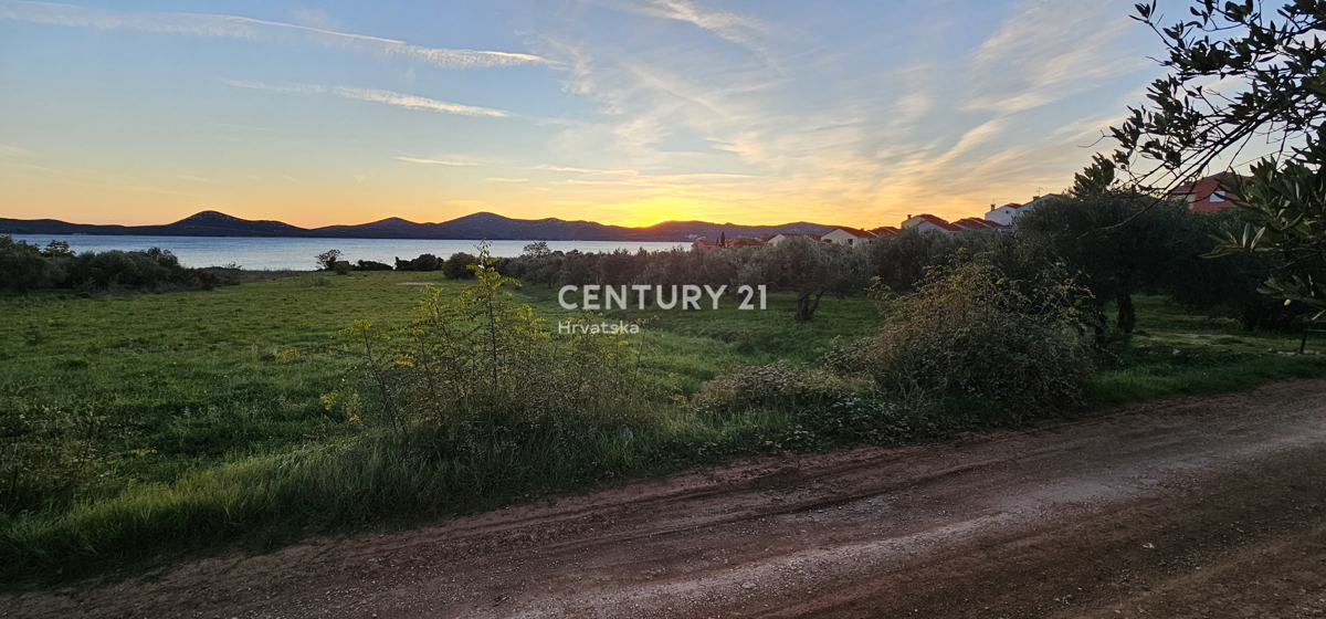 Biograd na Moru, Kumenat, 2.900 m2 di terreno nella zona turistica