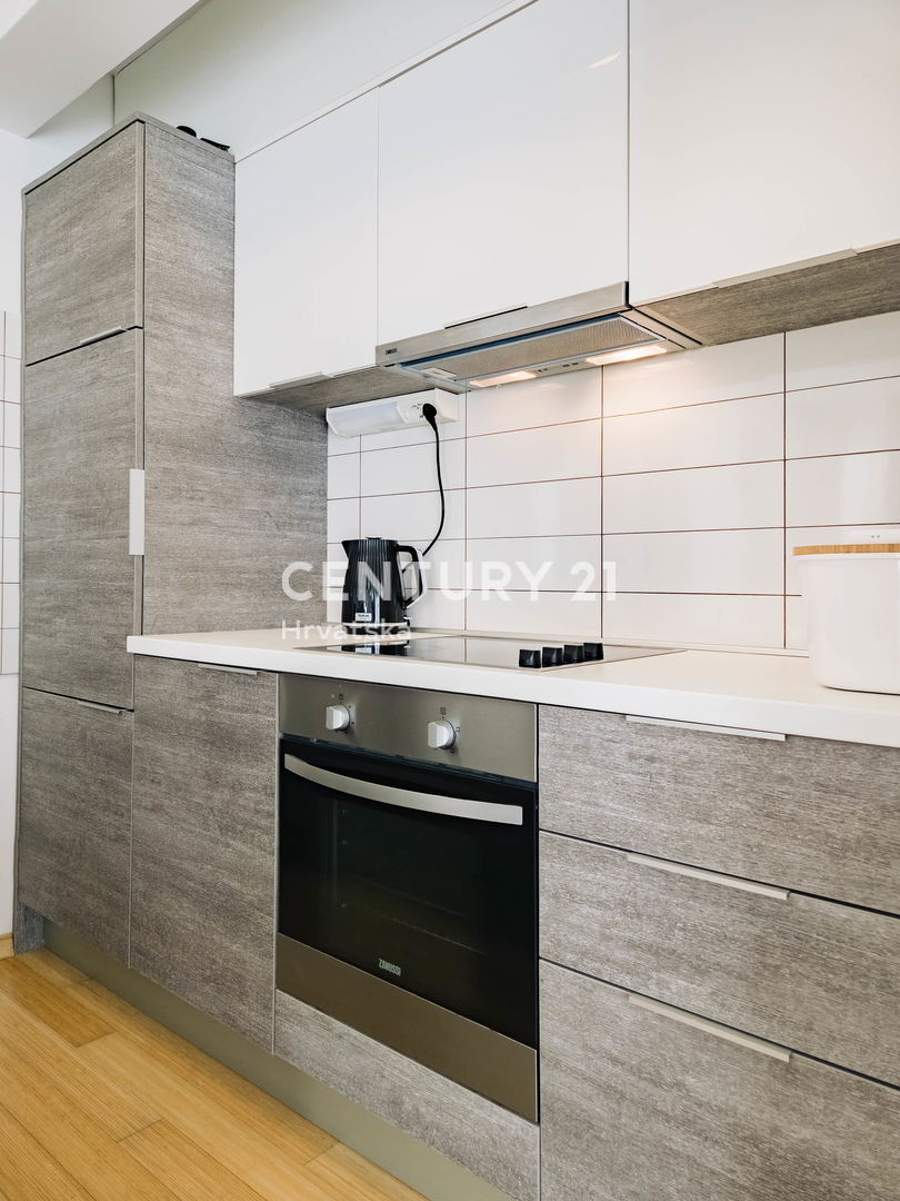 PETRČANE, APPARTAMENTO 2° FILA AL MARE, SUNNYSIDE RESORT, PIANO TERRA, ARREDATO