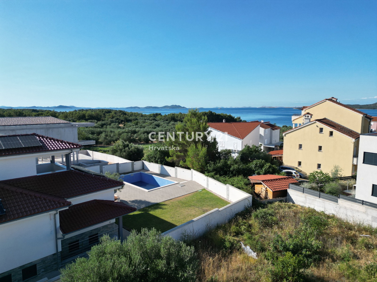 Biograd na Moru - appartamento di lusso con due camere da letto al primo piano