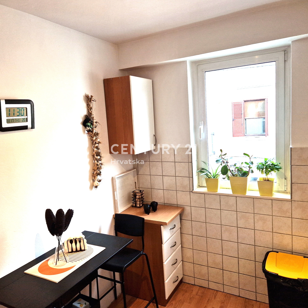 Biograd na Moru - appartamento con due camere nel centro della città, con vista sul mare