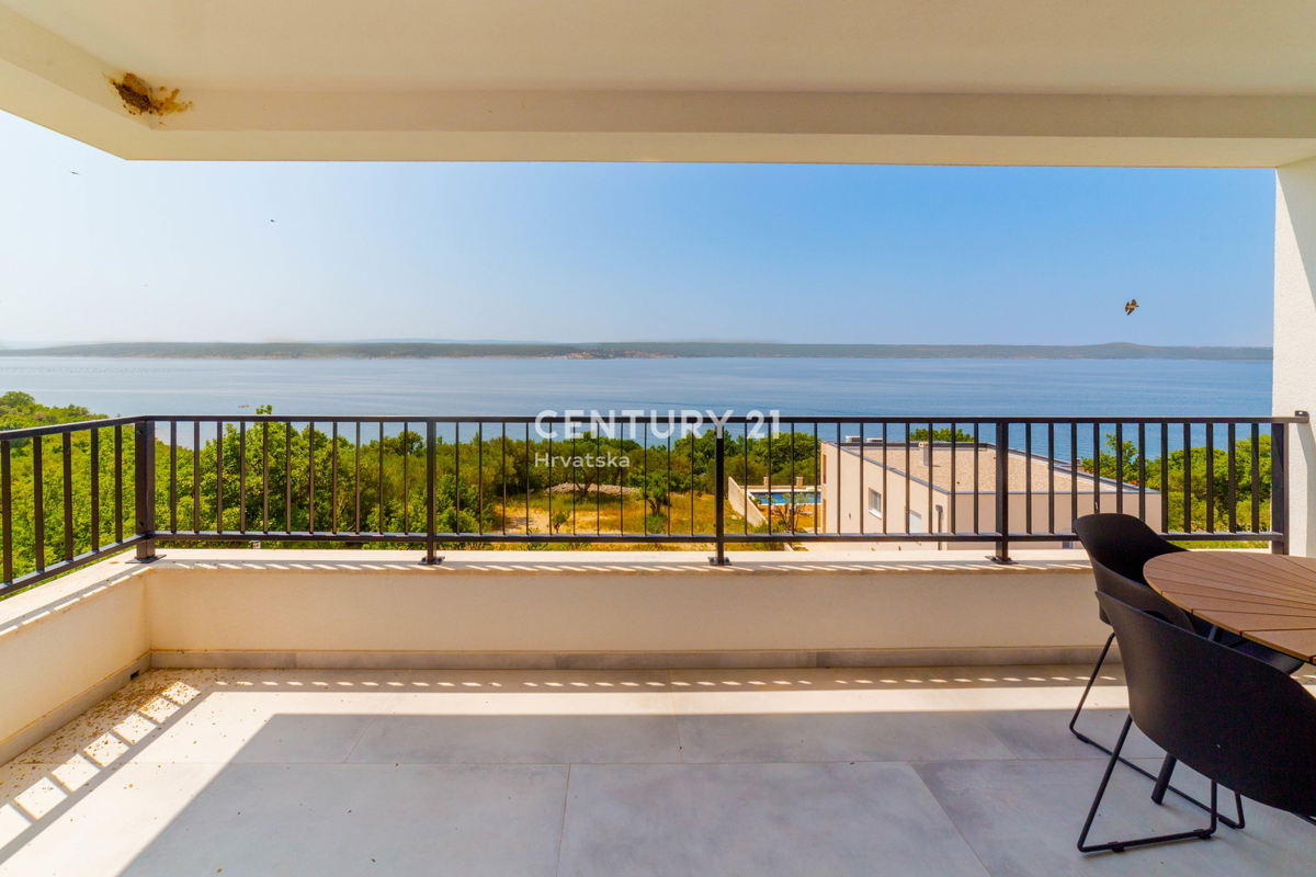 ZADAR, MASLENICA, APPARTAMENTO AL 1° PIANO, SPLENDIDA VISTA SUL MARE, 150 M DAL MARE