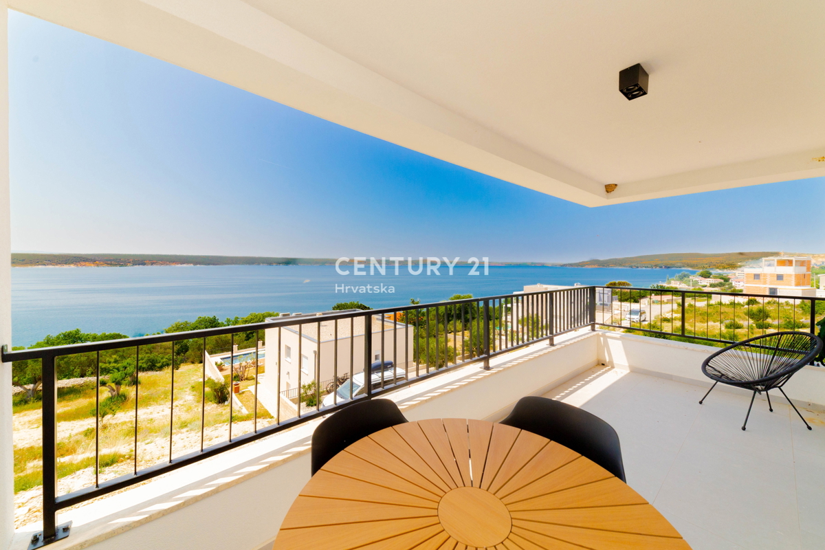 ZADAR, MASLENICA, APPARTAMENTO AL 1° PIANO, SPLENDIDA VISTA SUL MARE, 150 M DAL MARE