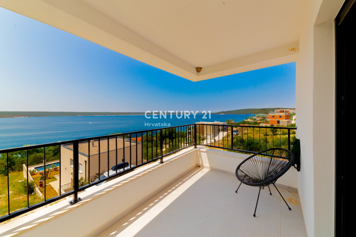 ZADAR, MASLENICA, APPARTAMENTO AL 1° PIANO, SPLENDIDA VISTA SUL MARE, 150 M DAL MARE