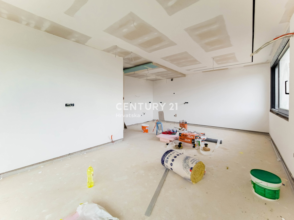 ZADAR, BILI BRIG, NUOVA COSTRUZIONE DI LUSSO, 3,5 VANI-110 m2, PIANO TERRA, GIARDINO